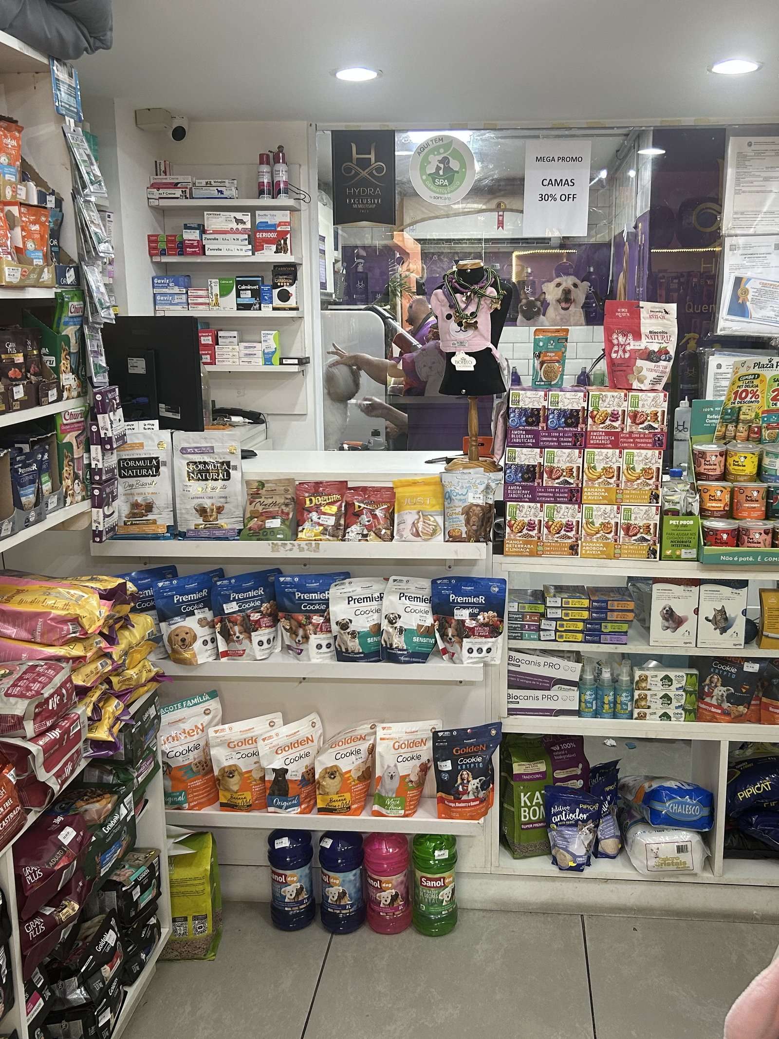 Prateleiras de rações premium